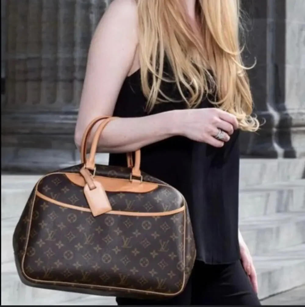 💎✨Authentic✨💎Louis Vuitton Deauville Handbag